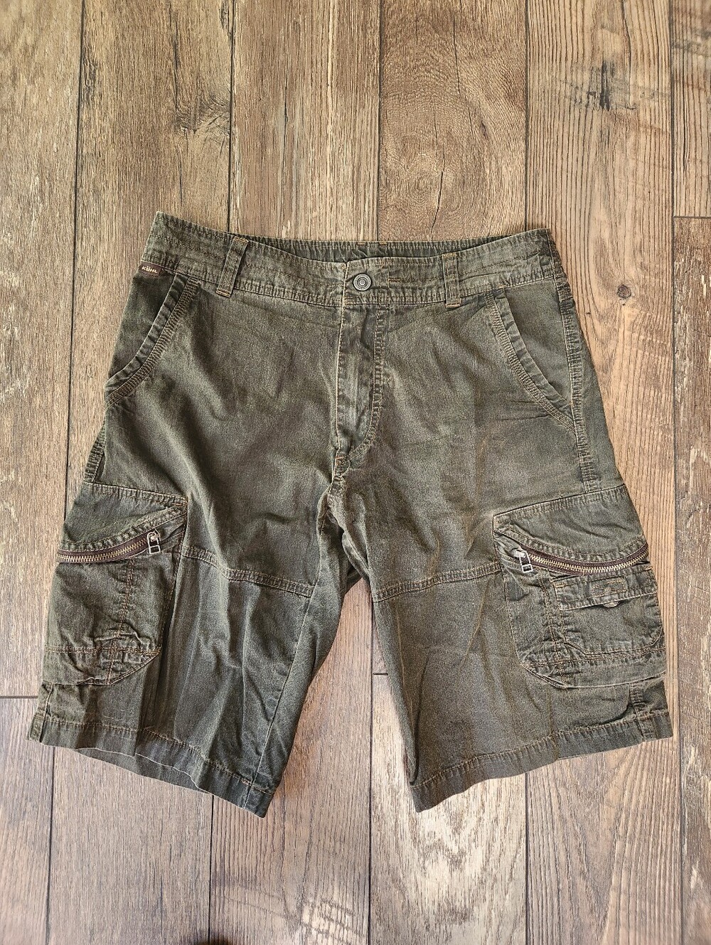 Mens Kuhl Shorts 32